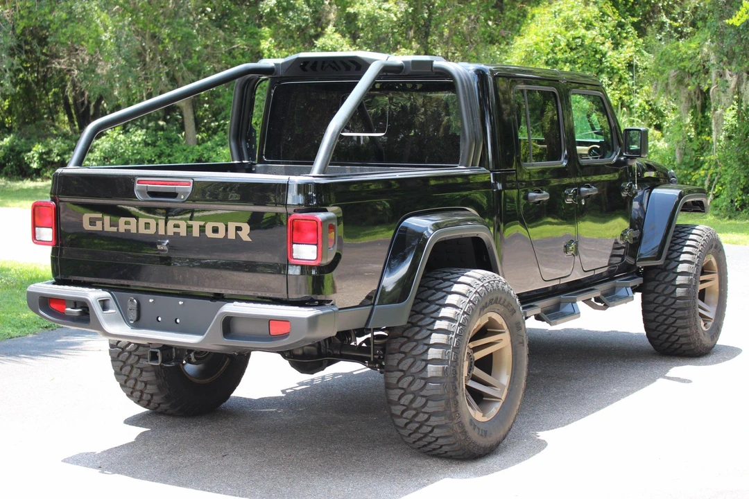 2023 Jeep JT Gladiator - Image 4 of 8