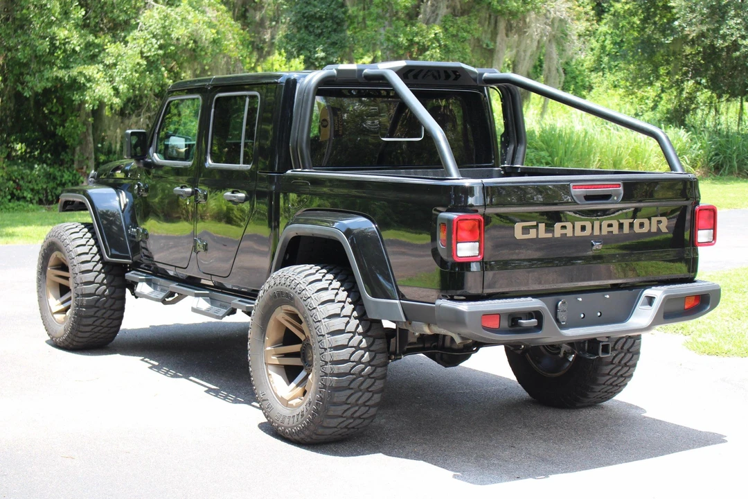 2023 Jeep JT Gladiator - Image 6 of 8