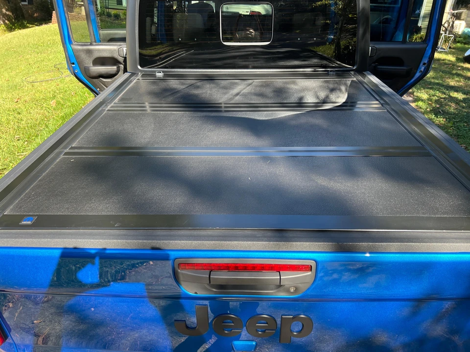2023 Jeep JT Gladiator - Image 11 of 31