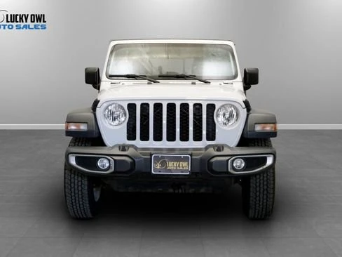 2023 Jeep JT Gladiator - Image 2 of 5