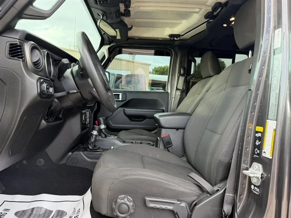 2023 Jeep JT Gladiator - Image 10 of 20