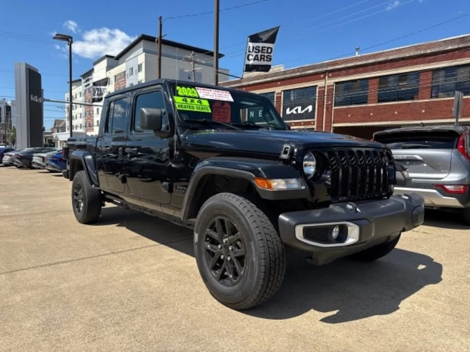 2023 Jeep JT Gladiator - Image 4 of 19