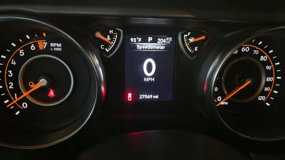 2023 Jeep JT Gladiator - Image 15 of 20
