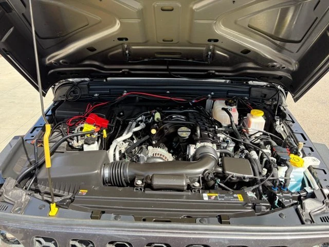 2023 Jeep JT Gladiator - Image 17 of 20