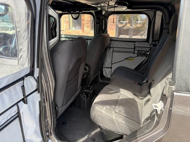 2023 Jeep JT Gladiator - Image 4 of 20
