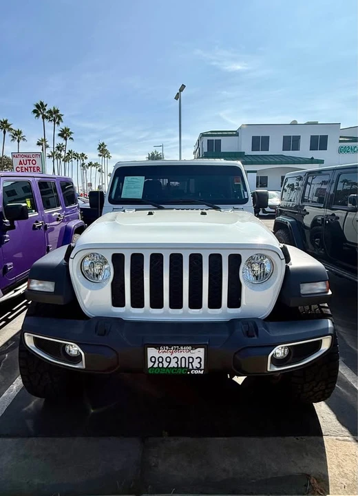 2023 Jeep JT Gladiator - Image 3 of 5