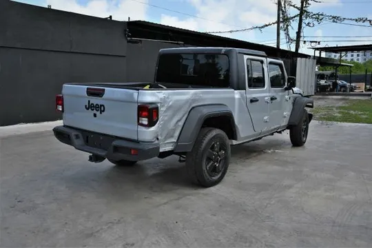 2023 Jeep JT Gladiator - Image 3 of 16