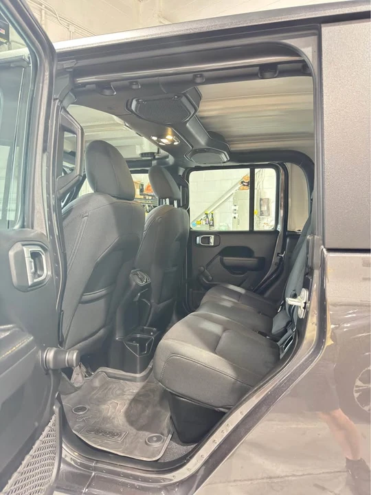 2023 Jeep JT Gladiator - Image 11 of 15