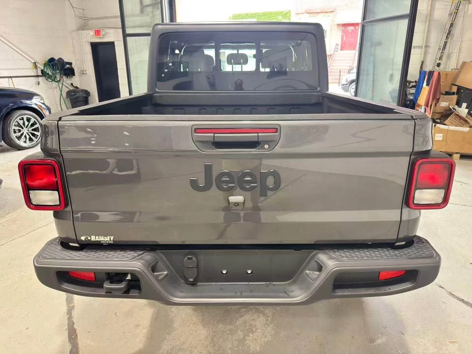 2023 Jeep JT Gladiator - Image 7 of 15