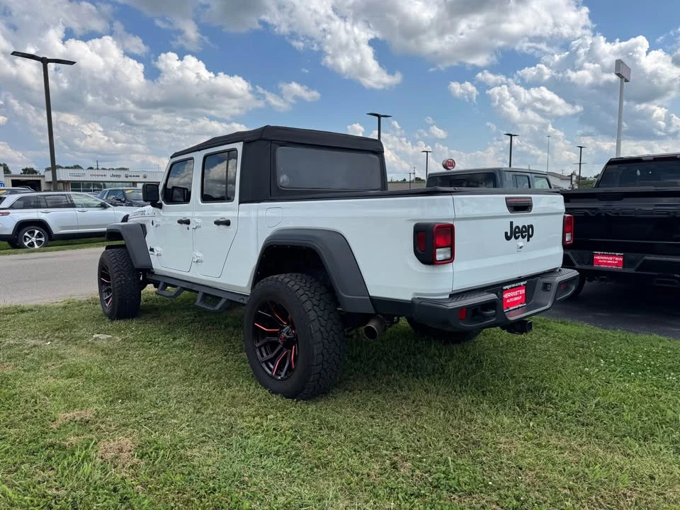 2023 Jeep JT Gladiator - Image 3 of 7