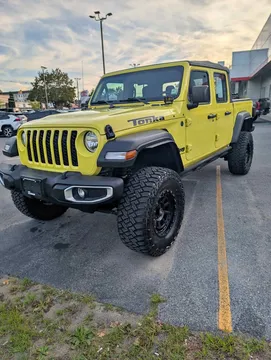 2023 Jeep Gladiator Sport Pickup 4D 5 ft