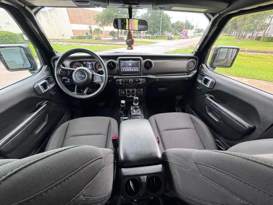 2023 Jeep JT Gladiator - Image 8 of 11