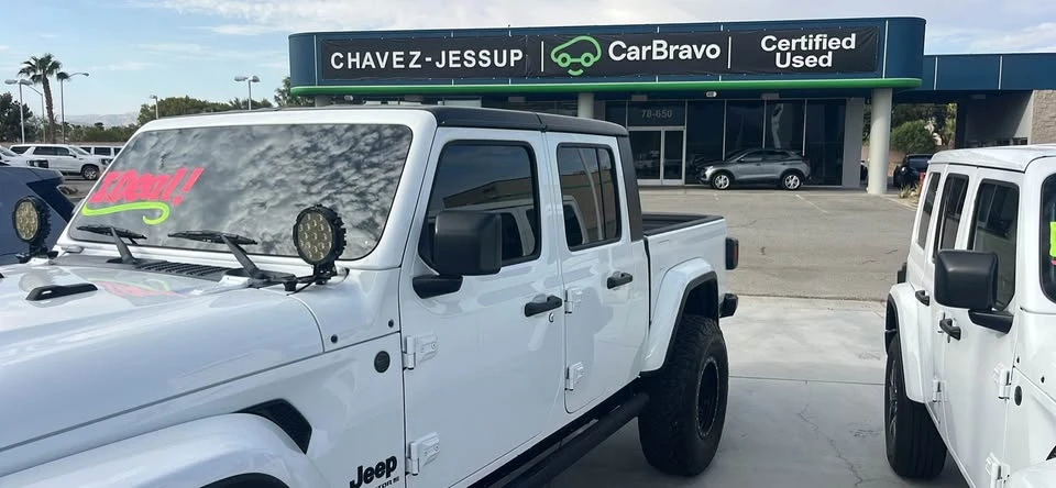 2023 Jeep JT Gladiator - Image 3 of 6