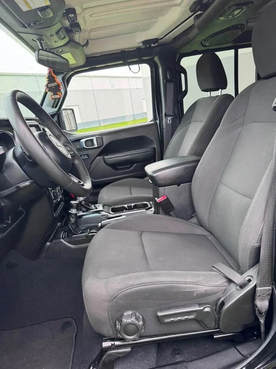 2023 Jeep JT Gladiator - Image 3 of 11
