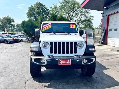 2023 Jeep Gladiator Sport Pickup 4D 5 ft