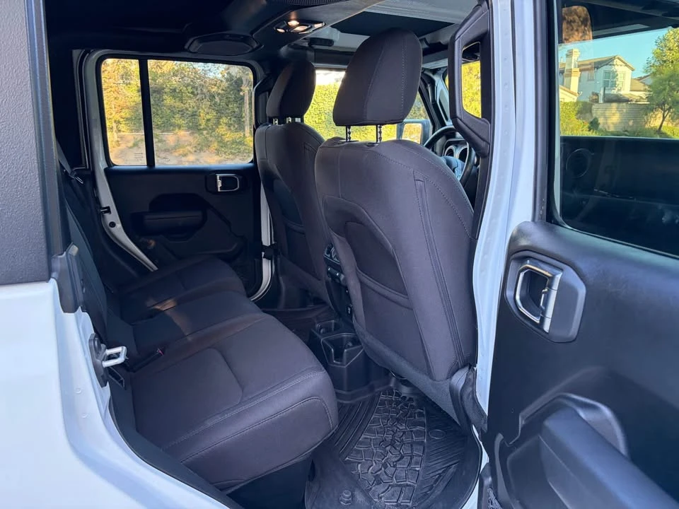 2023 Jeep JT Gladiator - Image 12 of 20
