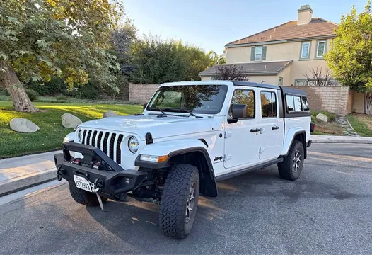 2023 Jeep Gladiator Sport Pickup 4D 5 ft