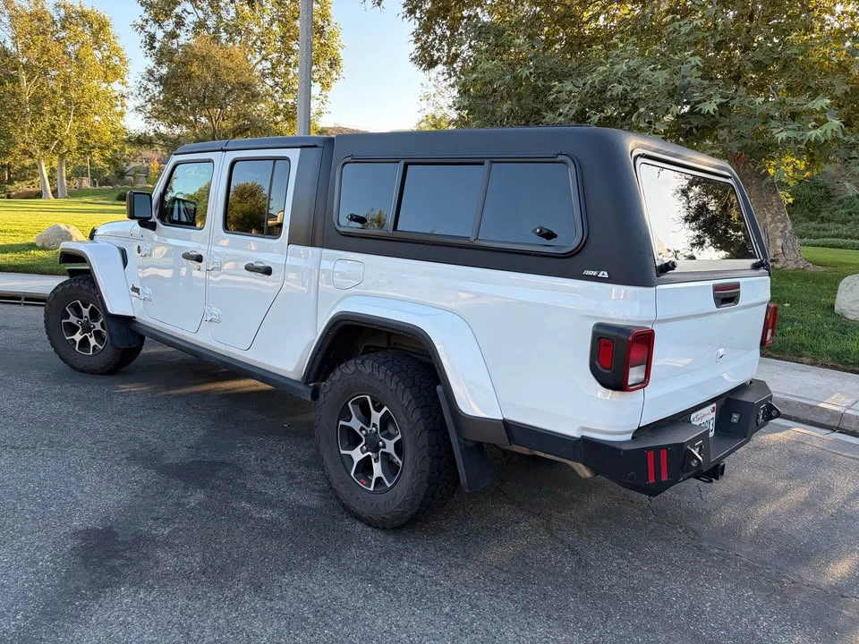 2023 Jeep JT Gladiator - Image 3 of 20
