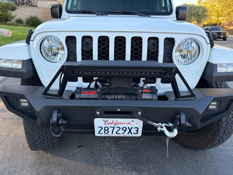 2023 Jeep JT Gladiator - Image 5 of 20