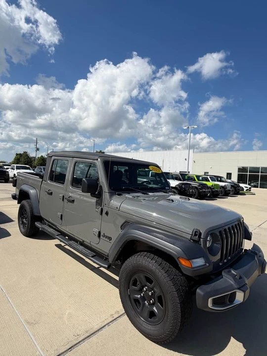 2023 Jeep JT Gladiator - Image 8 of 8