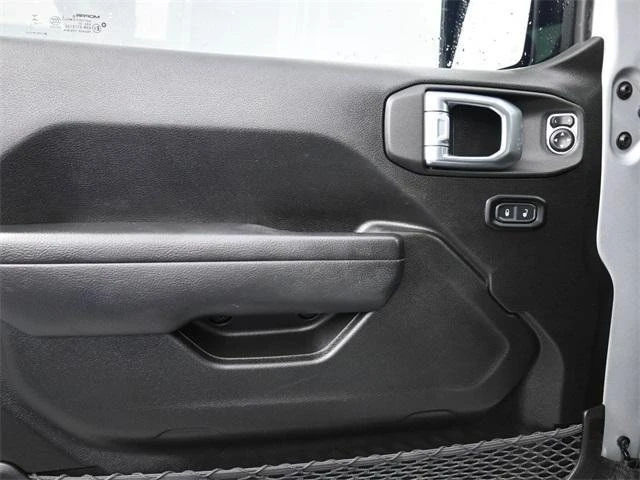 2023 Jeep JT Gladiator - Image 9 of 20