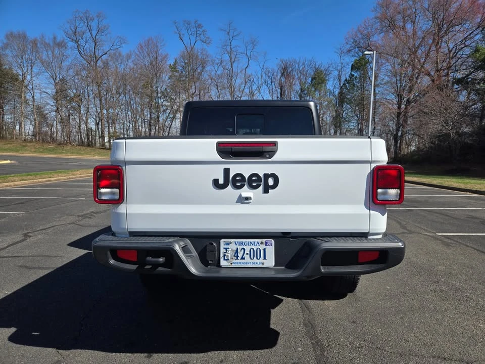2023 Jeep JT Gladiator - Image 5 of 11