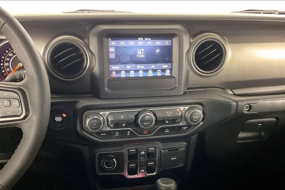 2023 Jeep JT Gladiator - Image 8 of 19