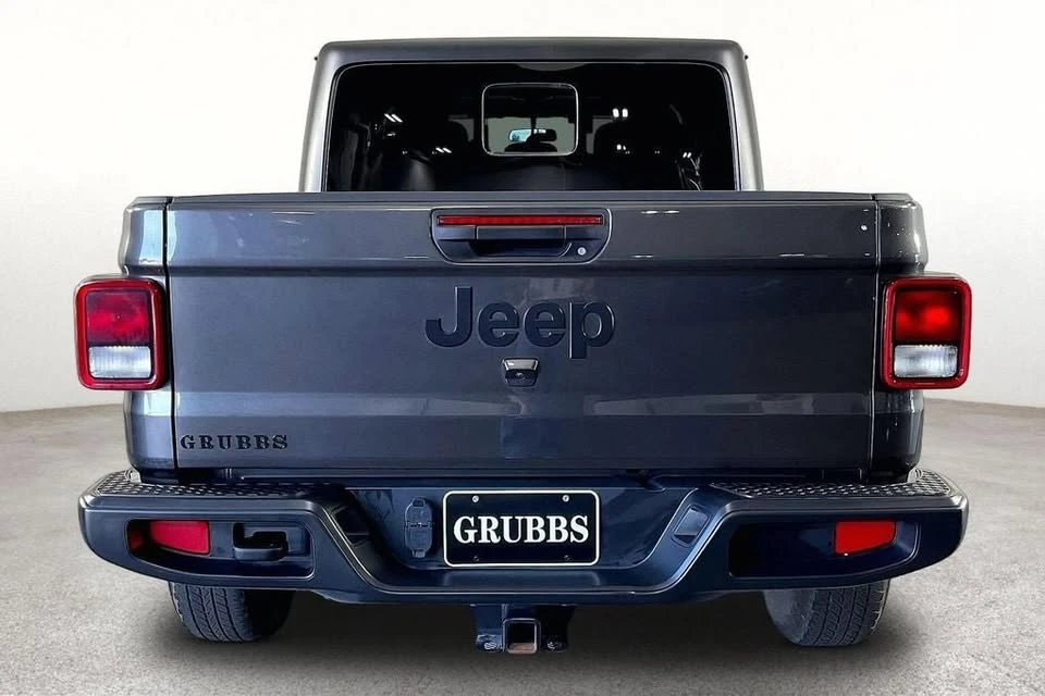 2023 Jeep JT Gladiator - Image 5 of 19