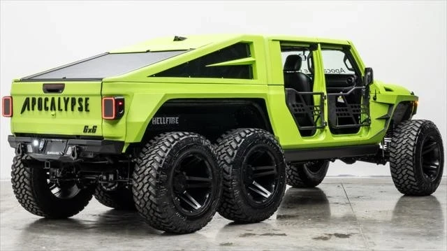 2023 Jeep JT Gladiator - Image 14 of 21