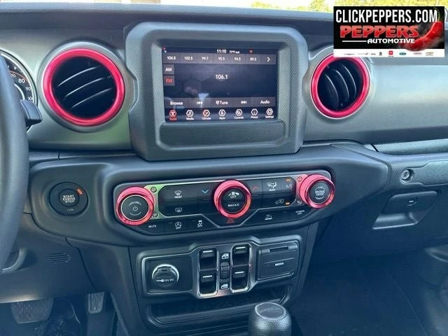2023 Jeep JT Gladiator - Image 17 of 19