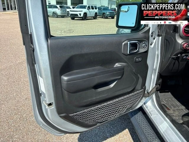 2023 Jeep JT Gladiator - Image 13 of 19