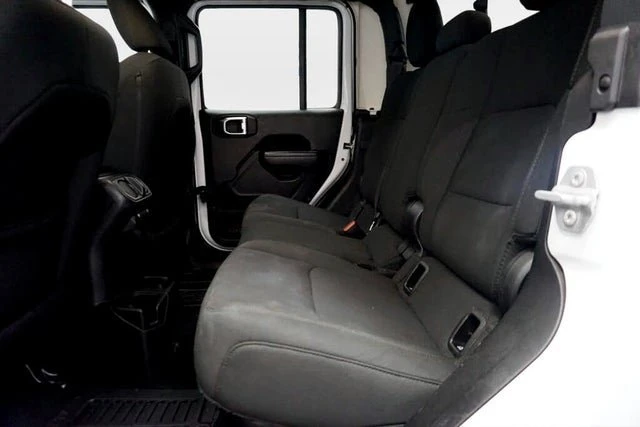 2023 Jeep JT Gladiator - Image 13 of 20