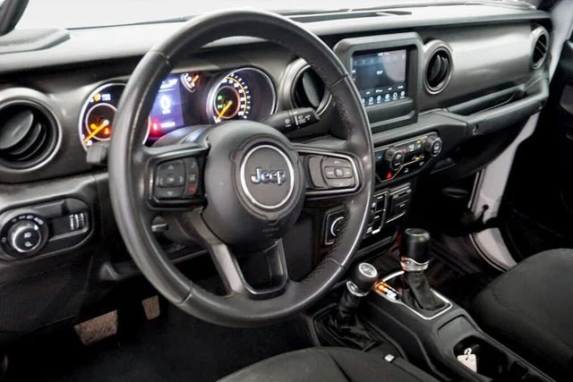 2023 Jeep JT Gladiator - Image 11 of 20