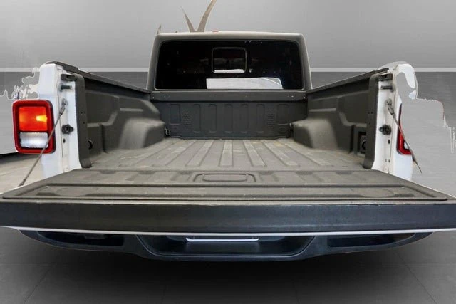 2023 Jeep JT Gladiator - Image 15 of 20