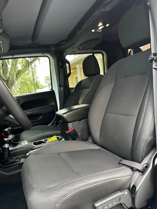 2023 Jeep JT Gladiator - Image 15 of 17