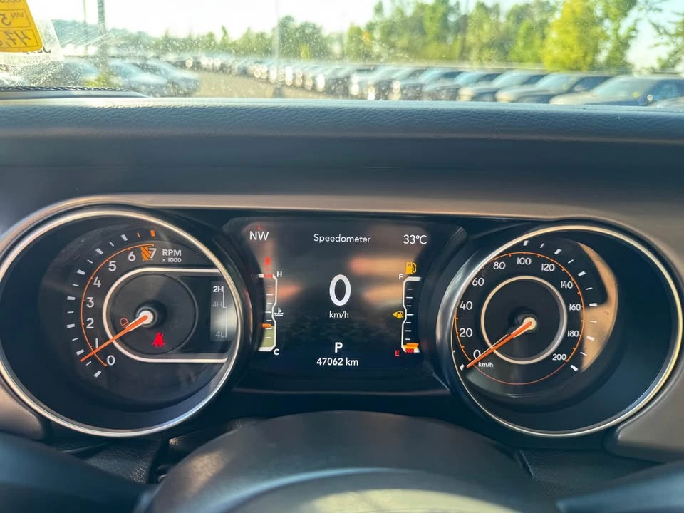 2023 Jeep JT Gladiator - Image 13 of 15