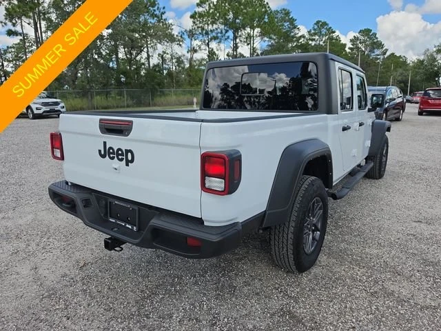 2023 Jeep JT Gladiator - Image 2 of 20