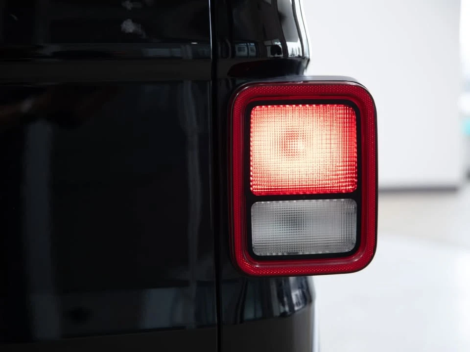 2023 Jeep JT Gladiator - Image 11 of 20