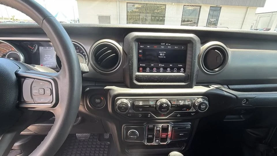 2023 Jeep JT Gladiator - Image 20 of 20