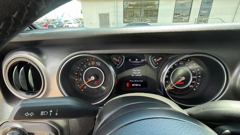 2023 Jeep JT Gladiator - Image 18 of 20