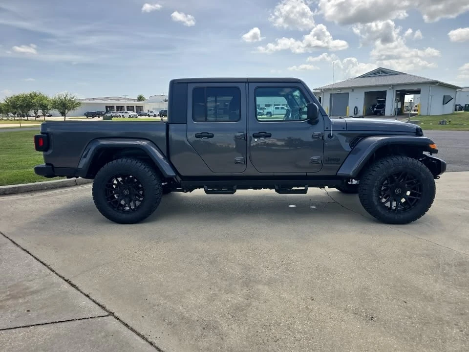 2023 Jeep JT Gladiator - Image 3 of 20