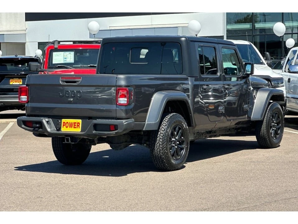 2023 Jeep JT Gladiator - Image 4 of 10