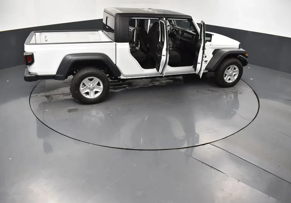 2023 Jeep JT Gladiator - Image 19 of 20