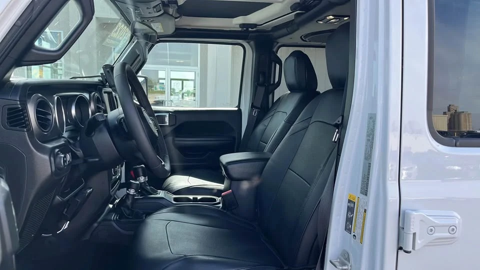2023 Jeep JT Gladiator - Image 6 of 17