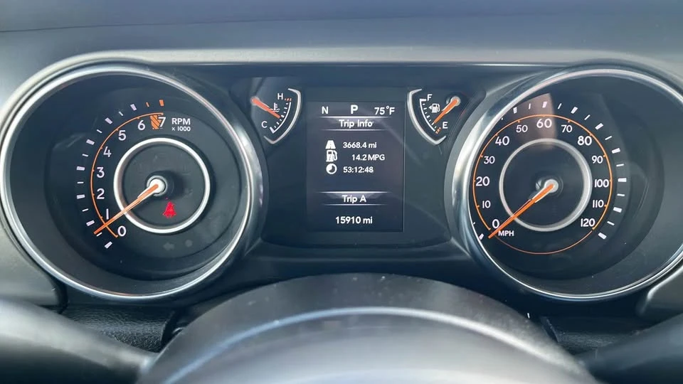 2023 Jeep JT Gladiator - Image 11 of 17