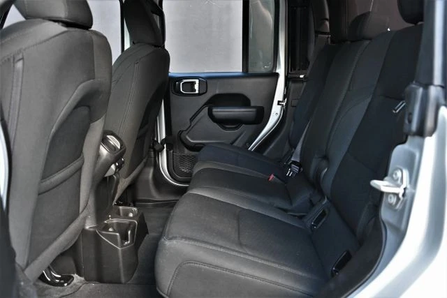 2023 Jeep JT Gladiator - Image 14 of 16