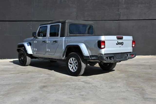 2023 Jeep JT Gladiator - Image 4 of 16