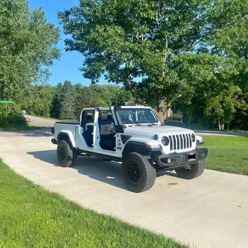 2023 Jeep Gladiator Sport S