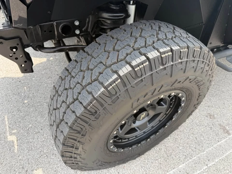 2023 Jeep JT Gladiator - Image 8 of 20