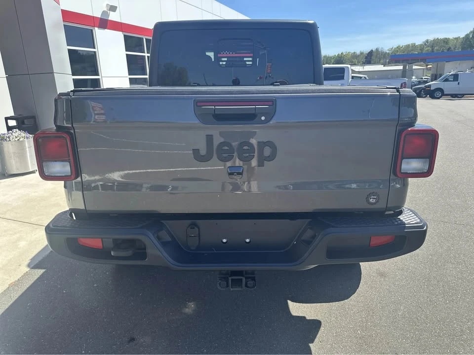 2023 Jeep JT Gladiator - Image 6 of 19